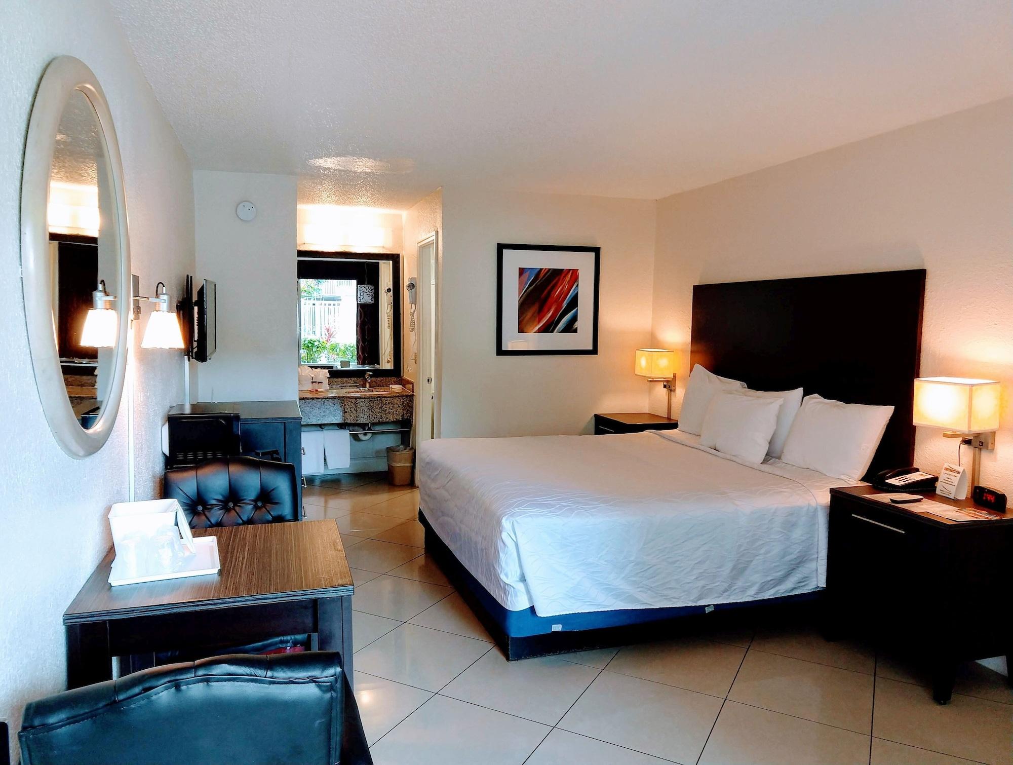 Red Carpet Inn Airport Fort Lauderdale Bagian luar foto